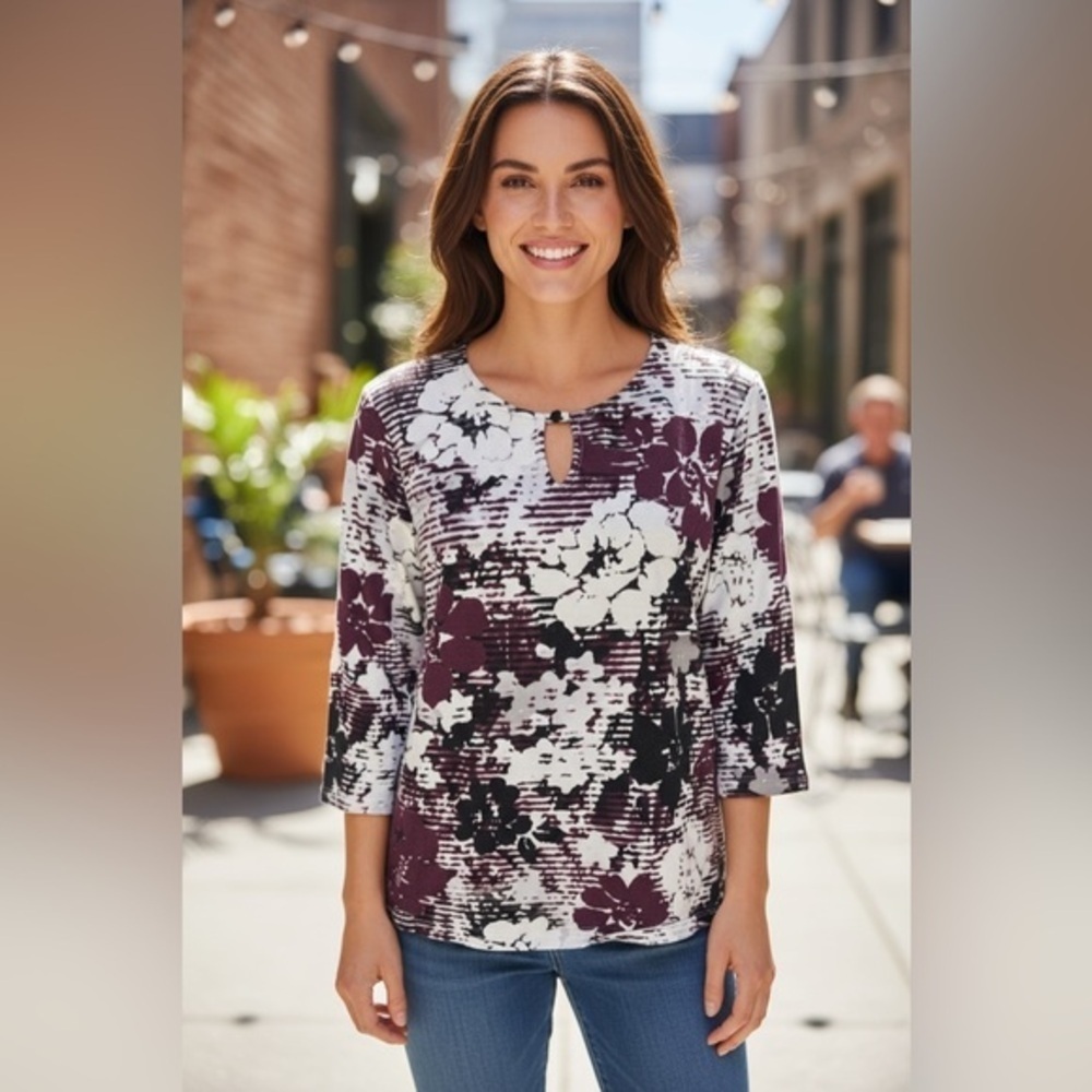 Alfred Dunner Floral Embellished Stretch Top Size M